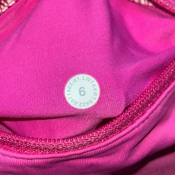 Lululemon Speed Up Short Long *4" Updated Fit - Picture 2 of 8